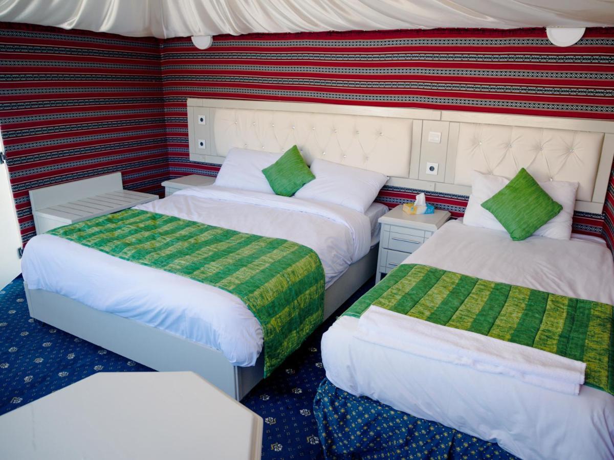The Rock Camp Petra Hotel Wadi Musa Exterior foto