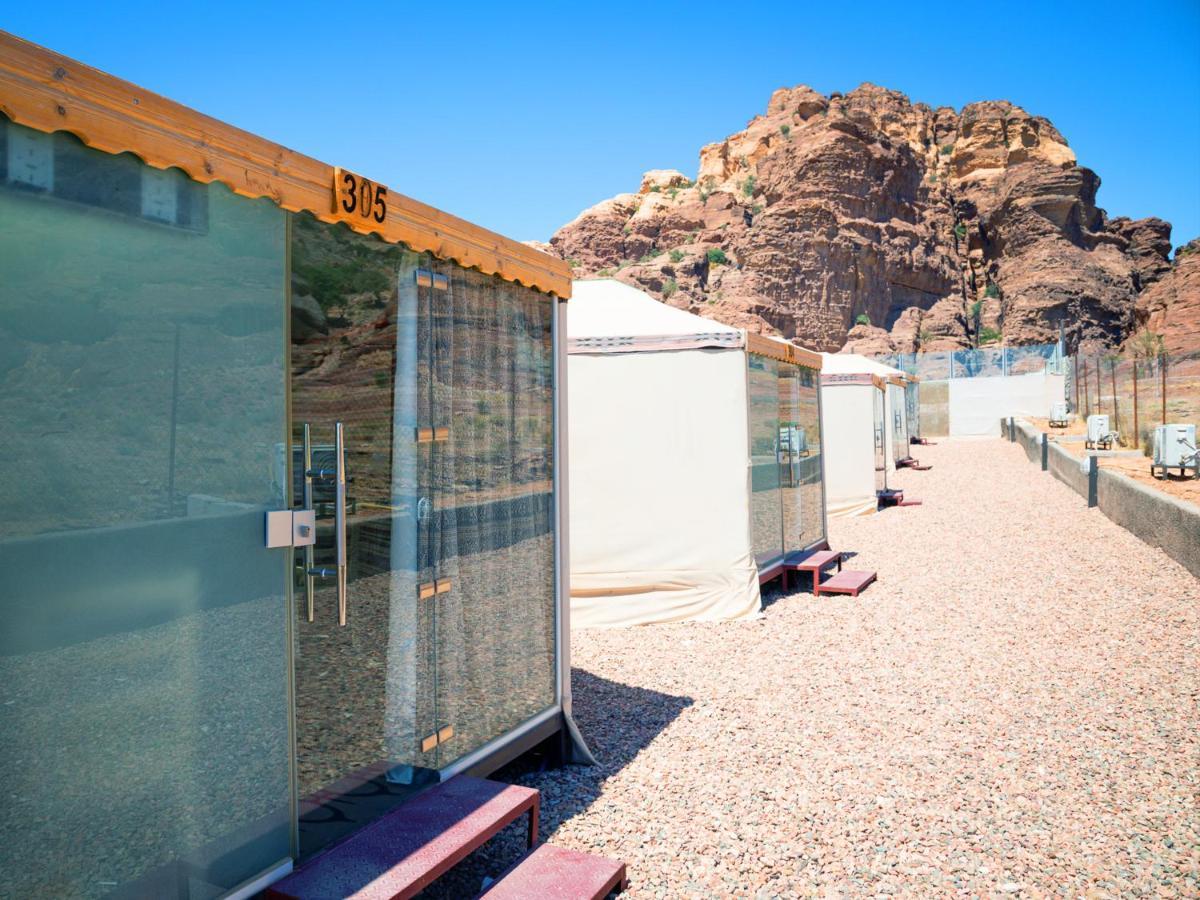 The Rock Camp Petra Hotel Wadi Musa Exterior foto