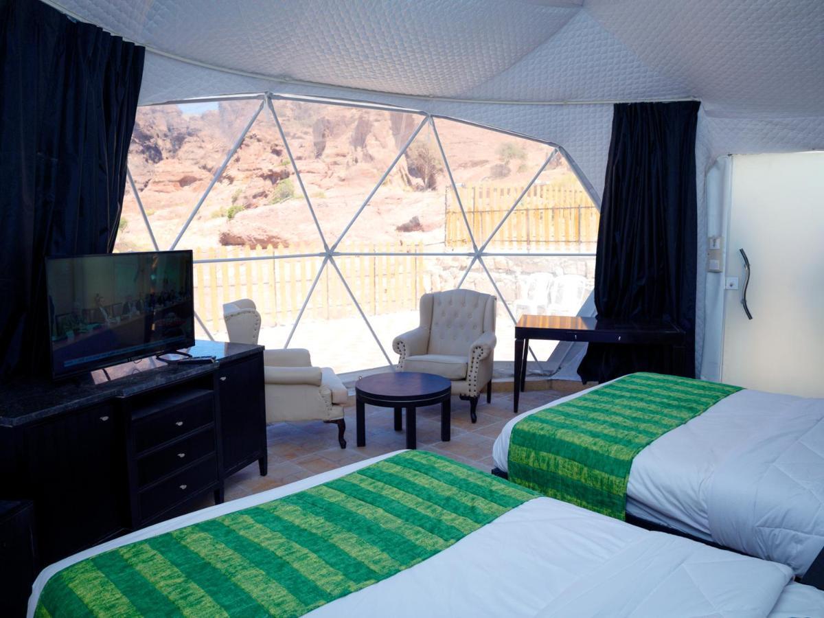 The Rock Camp Petra Hotel Wadi Musa Exterior foto