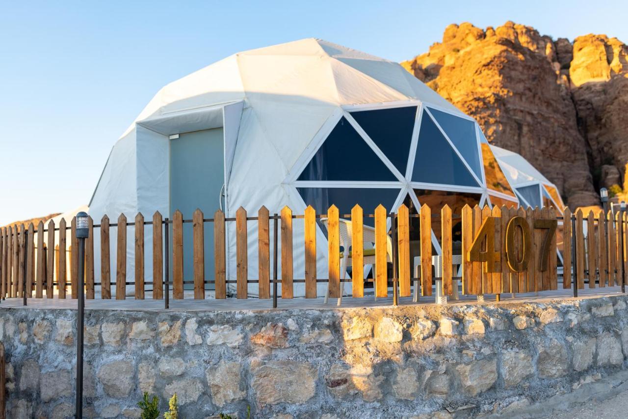 The Rock Camp Petra Hotel Wadi Musa Exterior foto